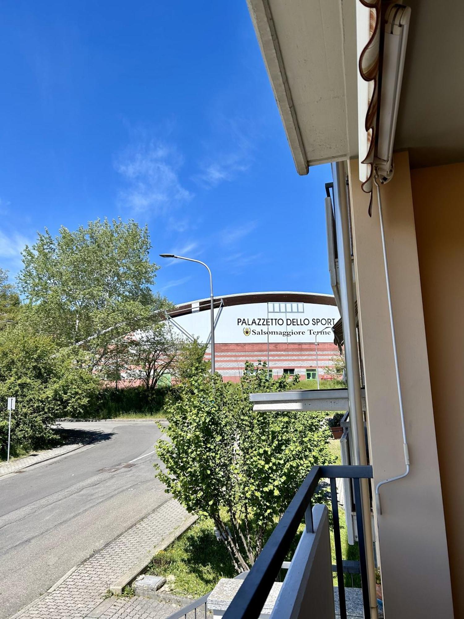 דירות סלסומאג'יורה טרמה Dal Palazzetto מראה חיצוני תמונה